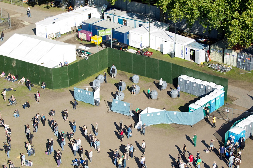 [High-Voltage-toilets%255B2%255D.jpg]