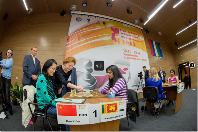 Hou Yifan on board 1, Governor of Khanty Mansiysk makes customary first move!