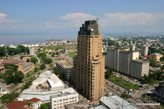 Vue de Sozacom, Kinshasa, 2004.