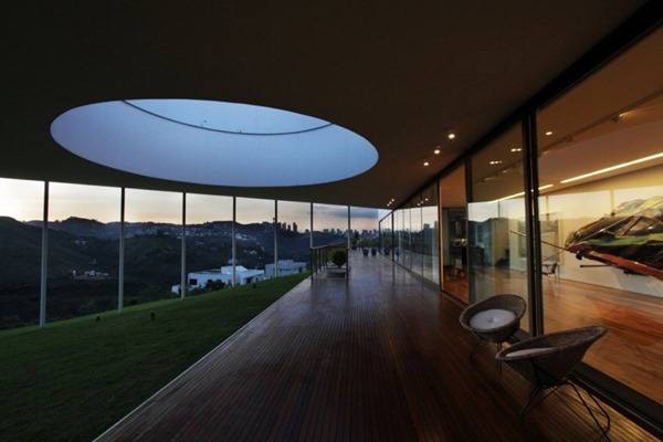 Casa Galeria / MACh Arquitetos casa-galeria