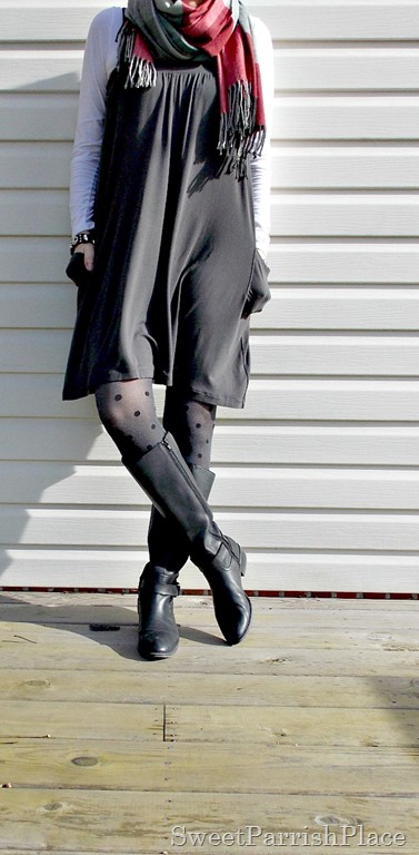[Grey%2520Dreess%252C%2520plaid%2520scarf%252C%2520polka%2520dot%2520tights5%255B3%255D.jpg]