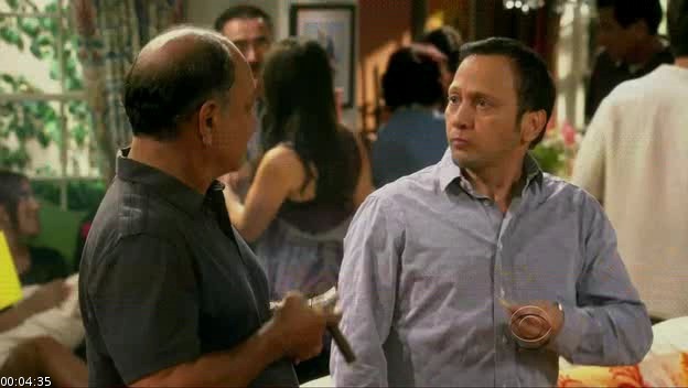 [Rob.S01E01_screenshot_2%255B3%255D.jpg]