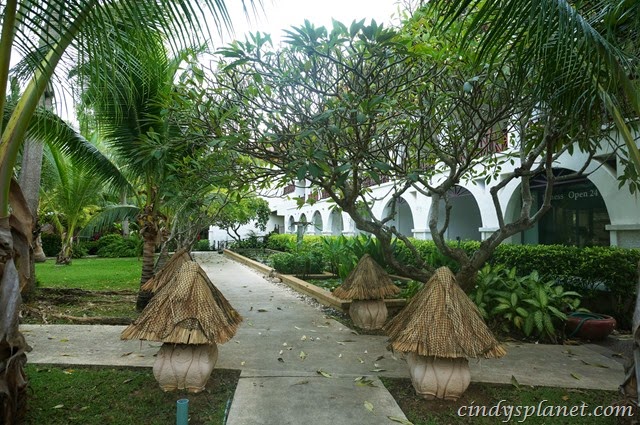 [ImperialBoatHouseBeachResor12.jpg.webp]