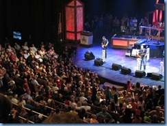 9889 Nashville, Tennessee - Grand Ole Opry radio show - Josh Turner & accompaniment