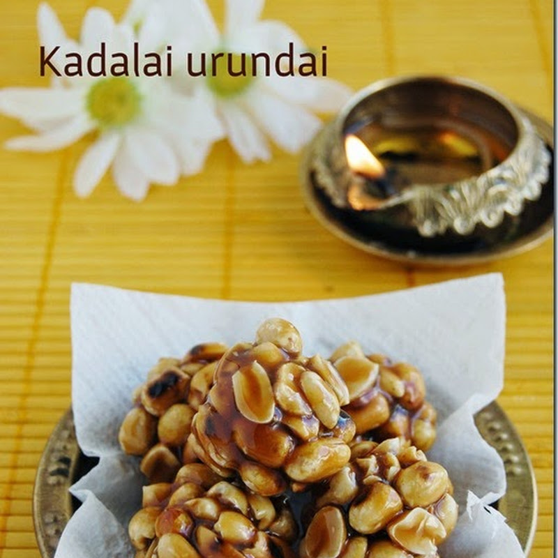 Kadalai urundai / Peanut balls