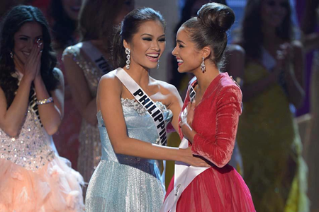 Miss Philippines Janine Tugonon and Miss USA Olivia Culpo during Miss Universe 2012 crowning moment