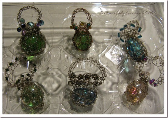 02-01-crocheted-wire-beads-glass3