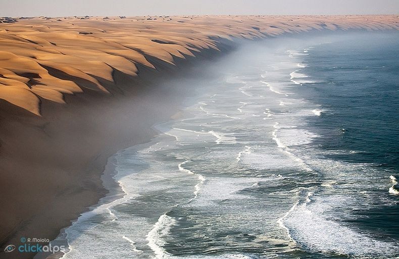 namib-desert-meets-sea-1