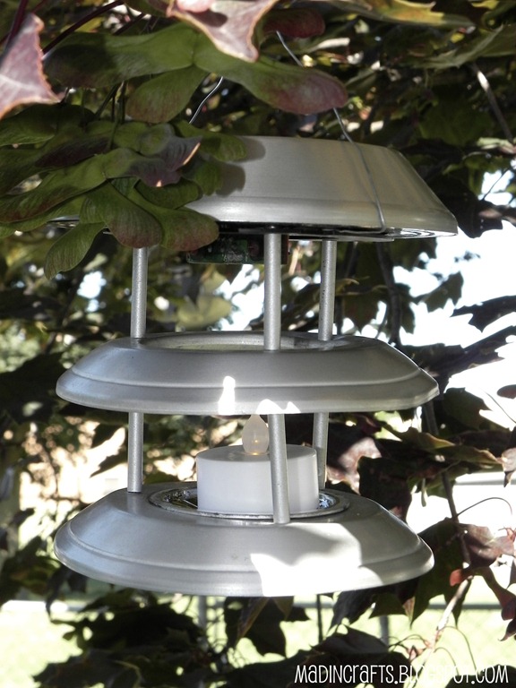 [outdoor-lantern-from-solar-light5.jpg]