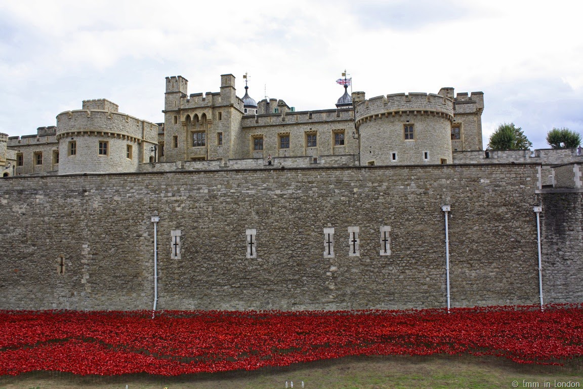 [The%2520White%2520Tower%2520and%2520the%2520poppies%255B3%255D.jpg]