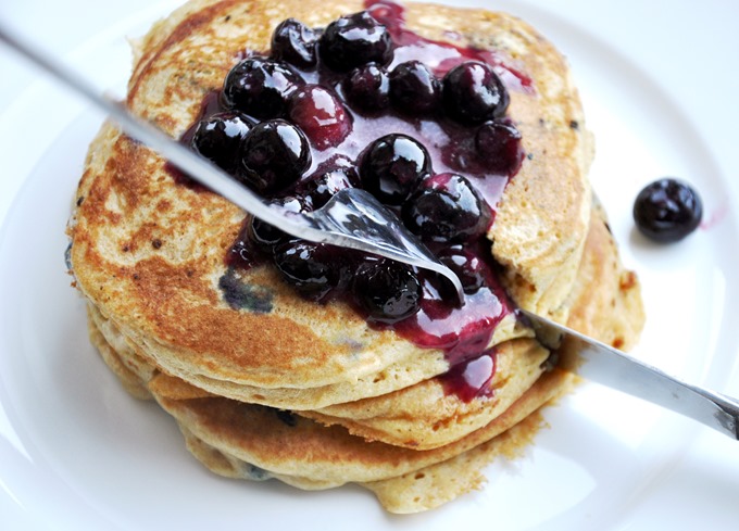 blueberry pancakes 100