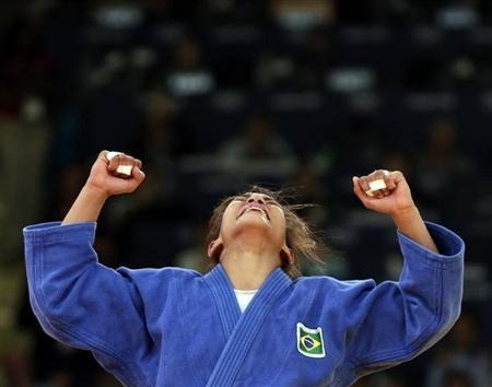 Brasil ganha 1o ouro em Londres com a judoca Sarah Menezes