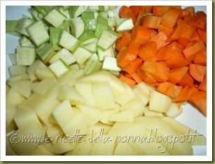 Fileja agli spinaci con patate, carote e zucchine (1)