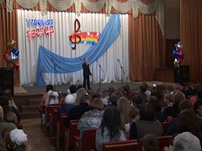 Звезды загораются в Тюкалинске.