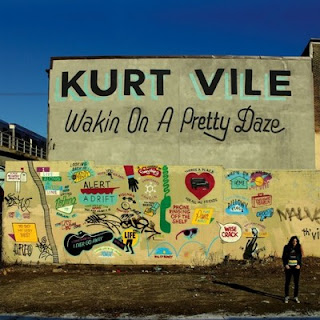 Kurt-Vile-Waking-On-A-Pretty-Daze Kurt Vile – Wakin On A Pretty Daze [8.4]