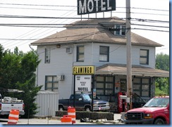 2085 Pennsylvania - PA Route 462 (Market St), York, PA - Lincoln Highway - Flamingo Motel