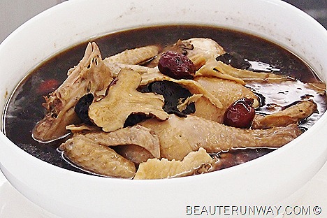 Old Hong Kong Restuarant Herbal Chicken Soup Essence