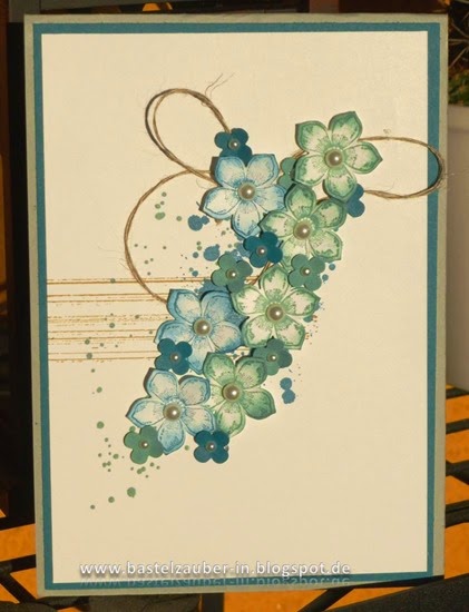 Blumenkarte-blau-fertig