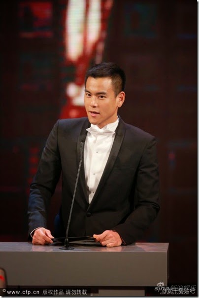 33rd HK Film Awards 2014 - Eddie Peng X AngelaBaby 04