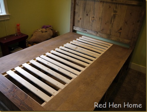 Red Hen Home Handbuilt Bedroom Bed 10