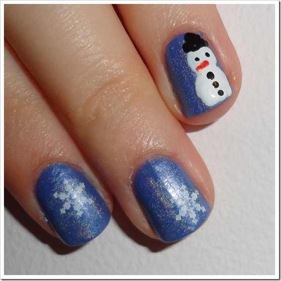 Writing Beauty: Snow Inspired Nail Look