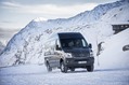 Mercedes-Benz-Sprinter-4x4-70