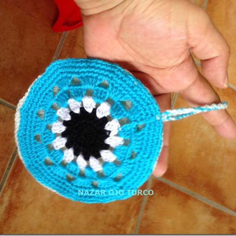 Nazar, ojo turco hecho a crochet