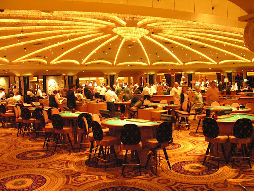Caesars Palace inside 1024x768 Richest Casinos In The World