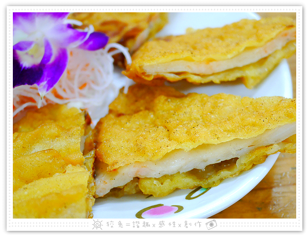 老恆春海鮮炭烤餐廳~冬令圍爐！暖洋洋的剝皮辣椒雞湯！適合小資族的平價夜high好去處！