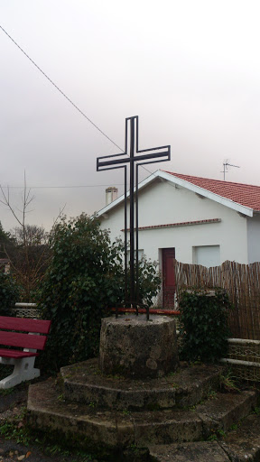 Croix De Pierrette