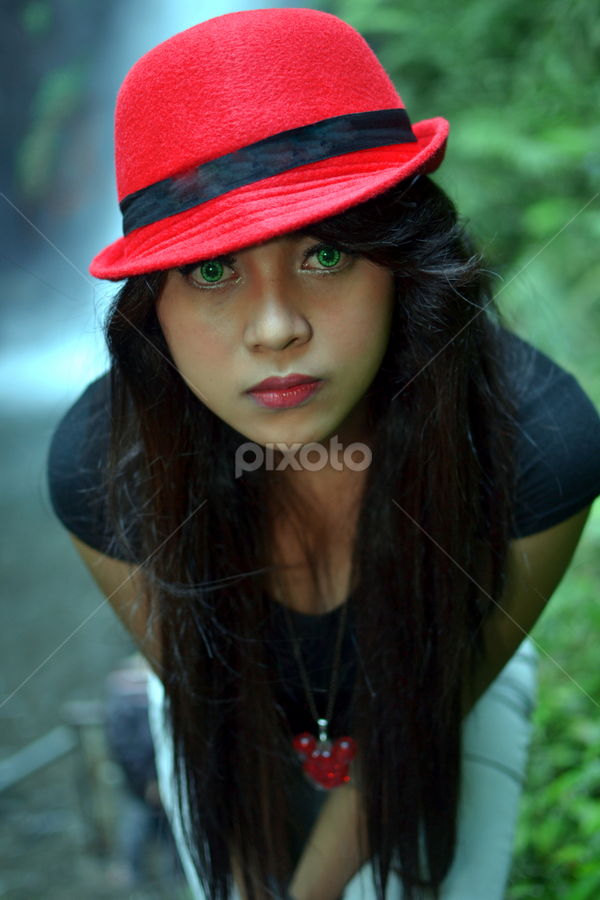 by Faris Rusdiana - People Portraits of Women