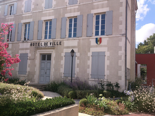 Mairie De Mareuil
