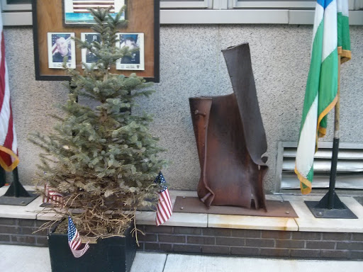 Precinct 13 9/11 Memorial to Fallen Officers
