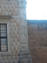 Colonna Palazzo dei Diamanti