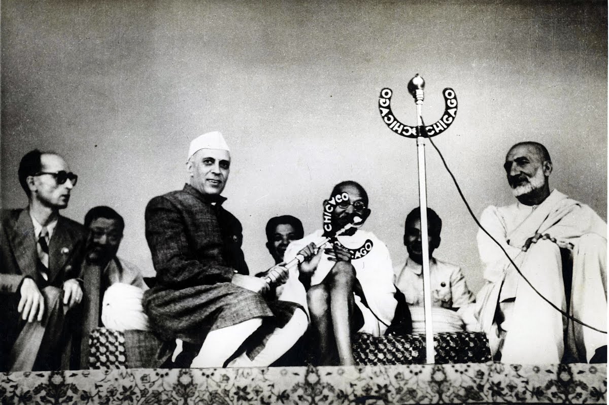 Image result for pandit jawaharlal nehru with mahatma gandhi