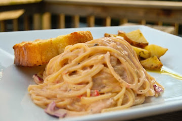 Creamy Red Cabbage Pasta