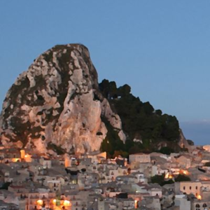 Caltabellotta 4 Tourists 0.4