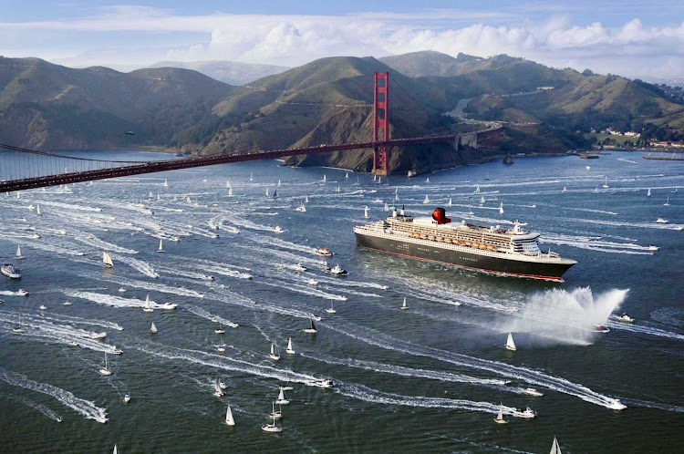 It's a makeshift party as smaller vessels welcome Queen Mary 2 as she enters San Francisco Bay.
