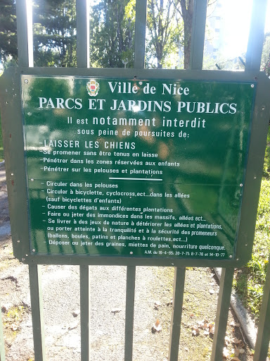 Parc Et Jardin Public Les Moulins