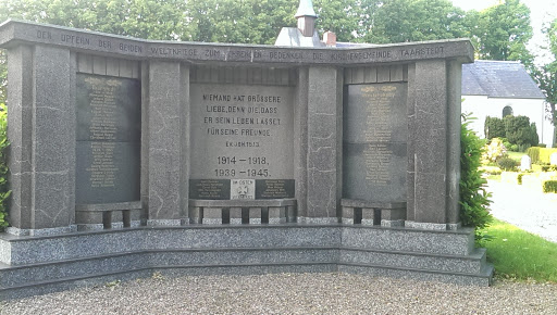 Kriegerdenkmal Taarstedt