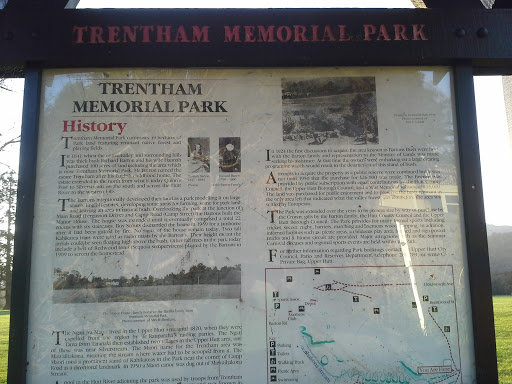 Trentham Park Fergusson Drive Entrance