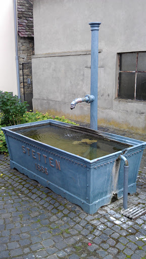 Metal Brunnen Stetten