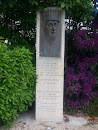 Hommage Au Général de Gaulle