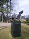 Swans Statue