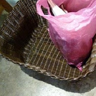 Uzna Omom 杏桃鬆餅屋