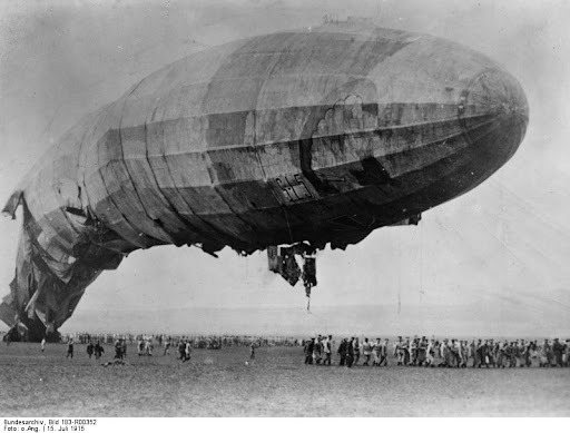 Luftschiffe im Ersten Weltkrieg - German Federal Archives — Google Arts &  Culture