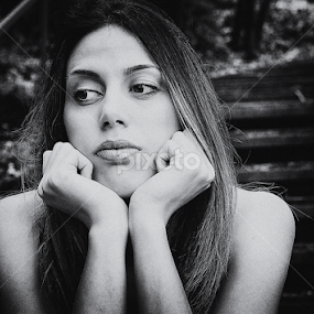 Pensieri by Zoe Photography - People Portraits of Women