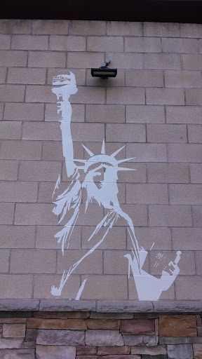 Red Robin Lady Liberty Mural