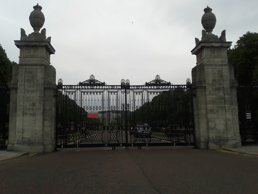 Parliament Buildings Gates