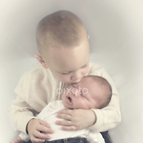 by Michelle Amos - Babies & Children Child Portraits